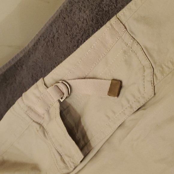 Plus size capris wore once elastic waist band - Picture 3 of 6